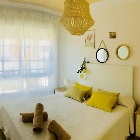 La Perla Beachfront * Benalmádena